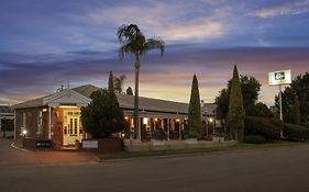 Breakfree Port Pirie